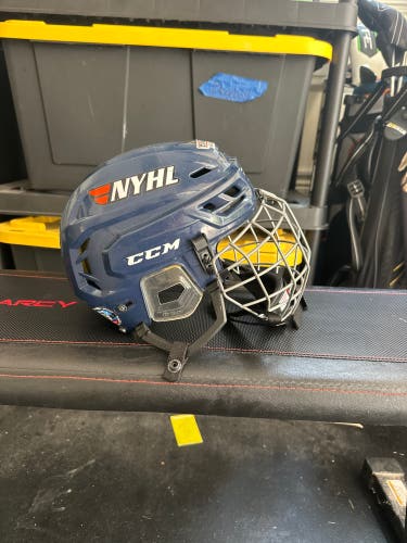 Youth Hockey CCM Tacks 310 Helmet (Used)