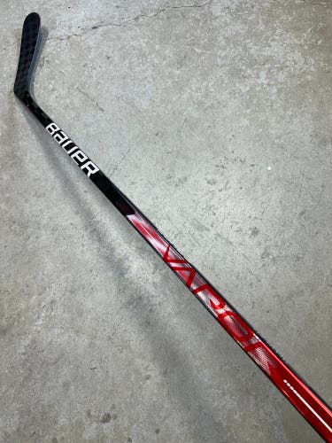82 Flex P92 Senior Bauer Vapor Hyperlite Right Hand Hockey Stick (New) Pro Stock
