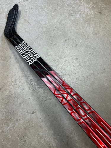 3 PACK 82 Flex P92 Senior Bauer Vapor Hyperlite Right Hand Hockey Stick (New) Pro Stock