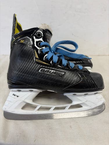 Bauer Supreme S27 Hockey Skates Regular Width 13.5 (Used)