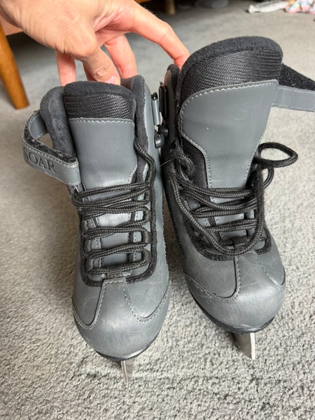Riedell Soar Onyx Figure Skates Junior 1 (Used)