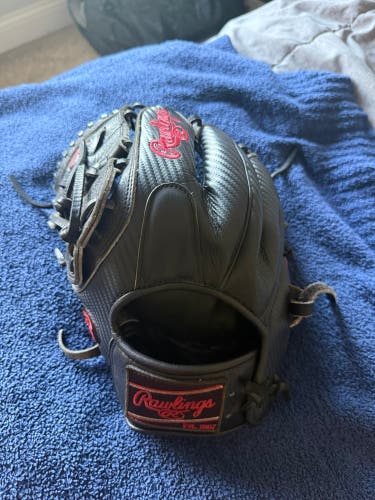 2025 Rawlings Heart of the Hide LH Pitcher's Baseball Glove 11.75" (Used)