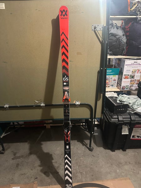 Volkl Racetiger GS 188 cm Racing Skis With Bindings Max Din 20 (Used)