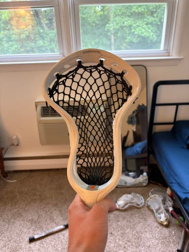 Warrior Burn FO Used strung with SK 4s Mesh (Used)