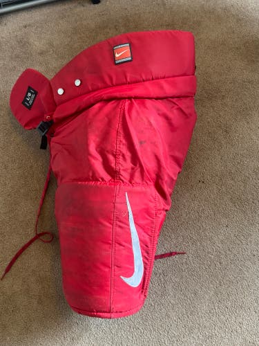 Senior Large Nike Hockey Pants (Used)