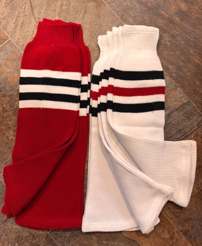 Lot of 5 pairs, Chicago Blackhawks knit hockey socks, red and white