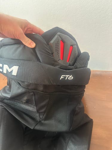 Senior Medium CCM JetSpeed FT6 Hockey Pants (Used)