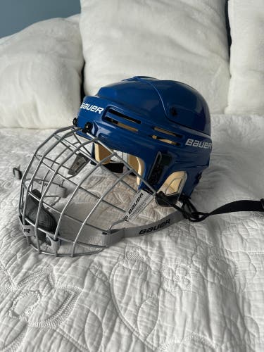 Small Bauer 4500 Helmet (Used)