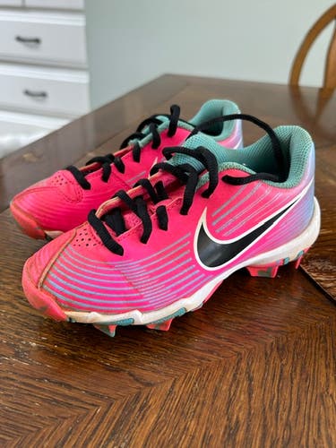 Pink Kid's 12K (Little Kids) Nike Low Top Molded Cleats (Used)