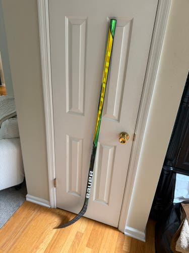 Senior Bauer Supreme Ultrasonic Left Hand Hockey Stick P92 77 Flex (Used)