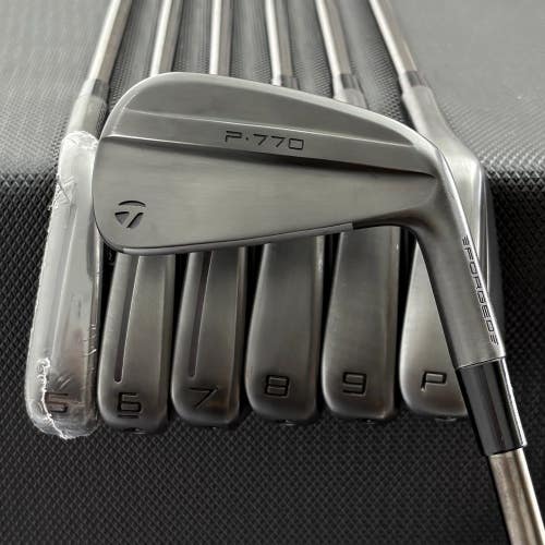 TAYLORMADE P770 BATTLE WORN IRON SET 4-P