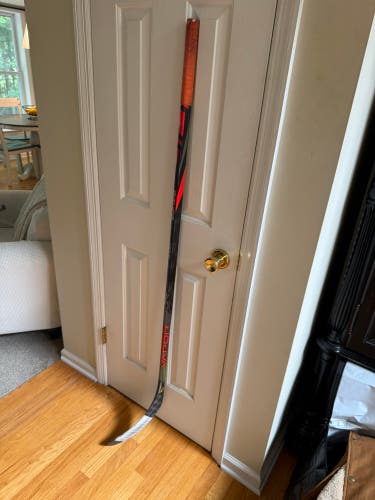 Bauer Vapor Flylite Left Hand Hockey Stick P92 55 Flex Pro Stock (Used)