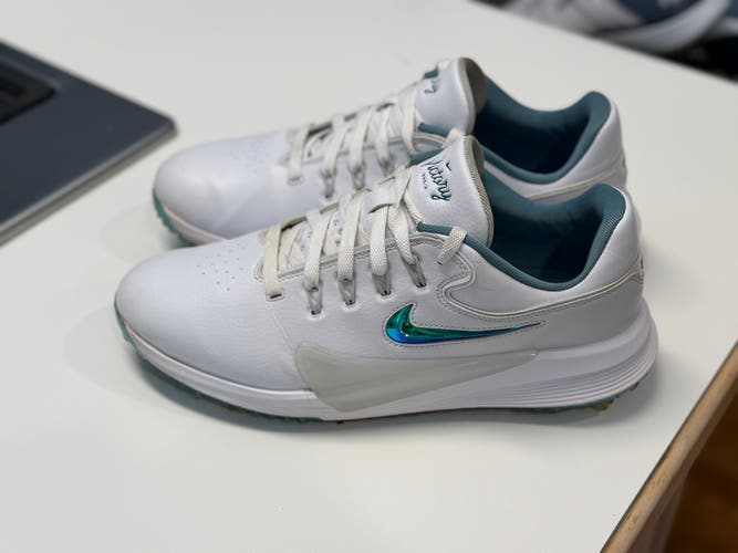 Men's Size M 10.5 (W 11.5) Nike Victory Pro 4 Golf Shoe (Used)