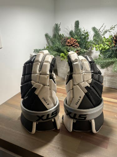 STX Cell II Lacrosse Gloves