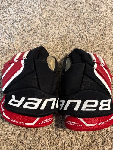 12” Bauer Vapor X Lite Junior Hockey Gloves
