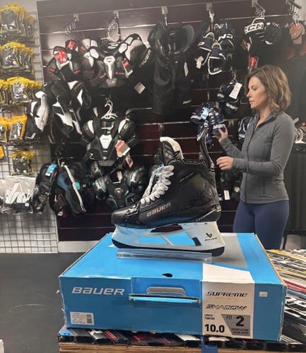 2024 Bauer Supreme Shadow Hockey Skates Fit 2 Size 10 (New)