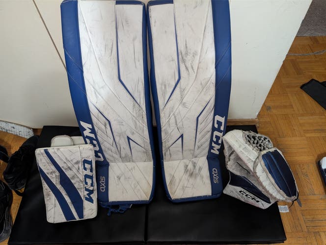 34" CCM Axis 2 Regular Goalie Full Set (Used)