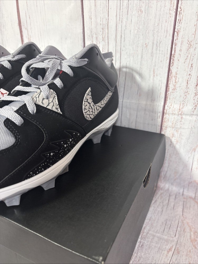 Jordan Stadium 90 Low TD Black Cement Football Cleats HQ0210  display picture 2