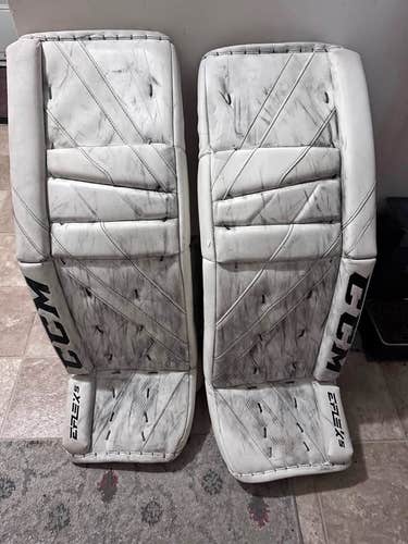 CCM EFlex 5 Goalie Leg Pads - 34+1