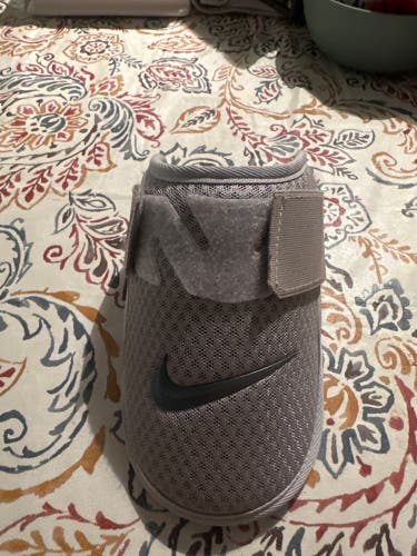 Gray Junior Nike Elbow Protection (New)