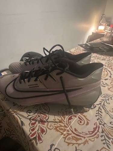 Men's Size M 12.0 (W 13.0) Nike Vapor edge pro 360 Low Top Molded Cleats (New)