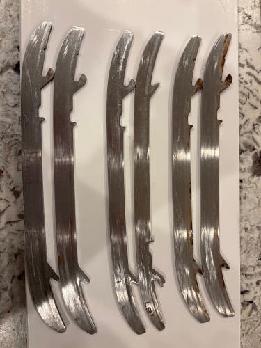 (Used) Bauer LS 3, 238 mm, another pair of Bauer LS 1, 246 mm, last are Bauer LS 2, 246 mm