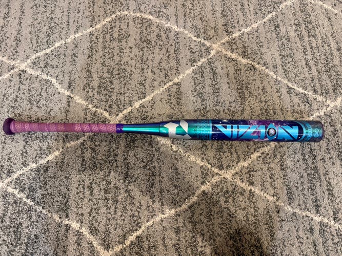 2027 DeMarini Vizion Composite Bat (-9) 23 oz 32" (Used)