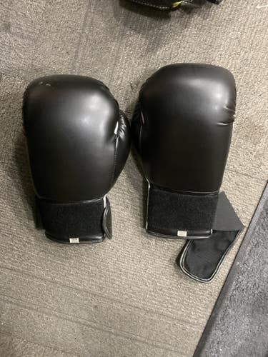 Used BOXING GLOVES Boxing Gloves Black Senior 11614-S000239806