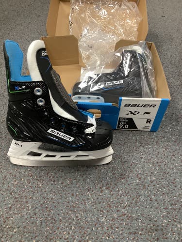 Bauer XLP Hockey Skates Regular Width 9 (New)