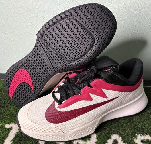US Women’s 9/Men's 7.5 - NikeCourt Air Zoom Vapor Pro 3 HC “Team Red Rush Pink” FZ2158-104