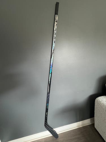 Senior Bauer Twitch Left Hand Hockey Stick P28 87 Flex Pro Stock (New)