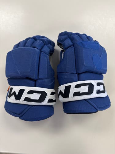 #79 ETHAN GAUTHIER CCM HGP43PP Gloves 13" Pro Stock (Used)