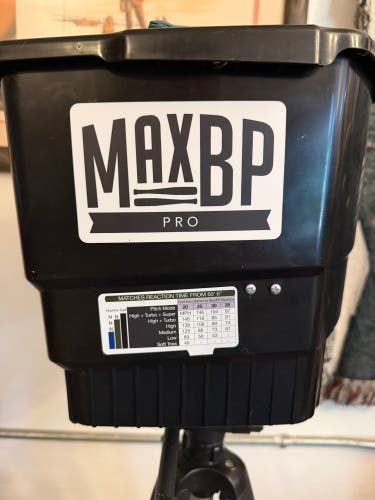 MaxBP Pro Original Pitching Machine