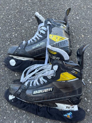 Black 2020 Bauer Supreme 3S Pro Hockey Skates Narrow Width 9 (Used)