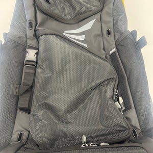 Black Adult Unisex Catcher Large/Extra Large Easton Backpack (New)