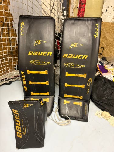 35" 2025 Bauer Flylite Regular Goalie Full Set Pro Stock (Used)