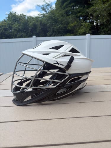 White Cascade XRS Lacrosse Helmet