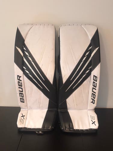 33" 2021 Bauer Vapor 3X Goalie Leg Pads (Used)