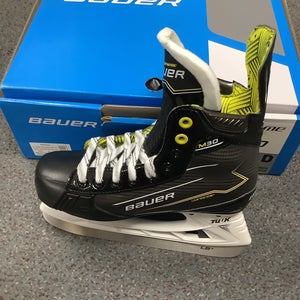 2024 Bauer Supreme M30 Hockey Skates Regular Width Size 4.5 (New)