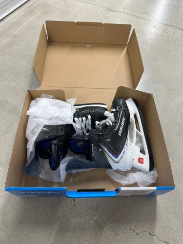 2025 Bauer Vapor Flylite Hockey Skates Pro Stock 10 (New)