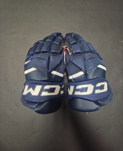 New Senior CCM Tacks XR Pro Gloves 15" gloves navy/white