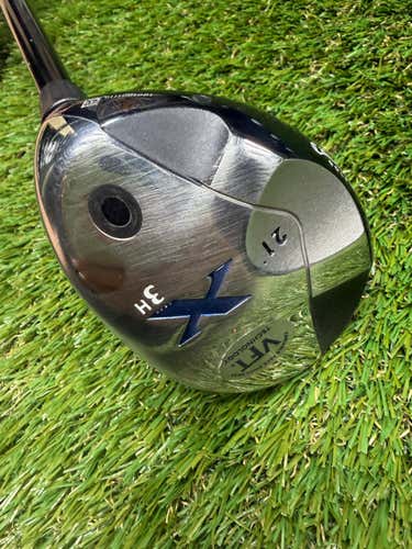 Callaway - X - 3 Hybrid 21*	- Regular - Graphite - Callaway X 80gr - RH