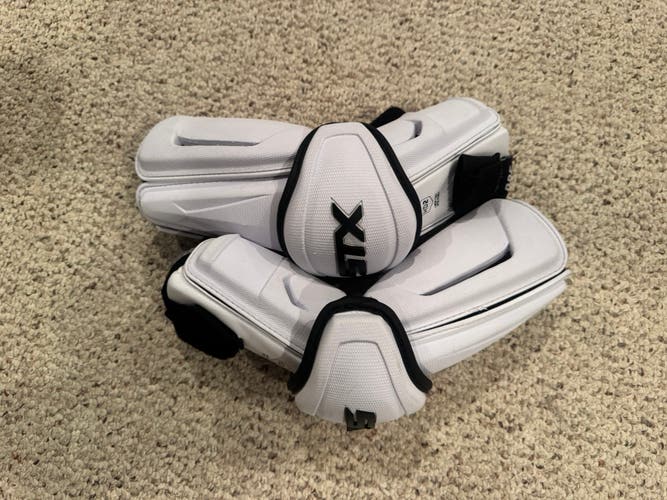 Medium/Large Adult STX Stallion 900 Arm Pads (Used)