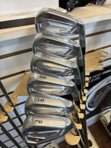 New Srixon ZXiR 5-Pw Iron Set W/ Modus 105 Reg Steel