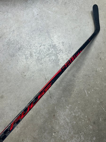 77 Flex P92 Senior Bauer Pulse Left Hand Hockey Stick Pro Stock (Used)