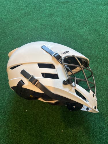 White Cascade CS-R Youth Helmet (Used) | OSFM