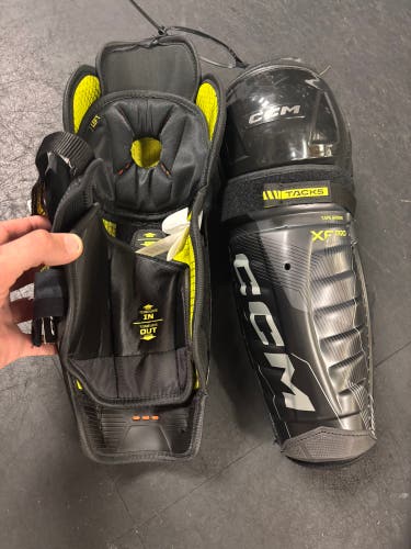 Junior CCM XF Pro 13" Shin Pads (New)