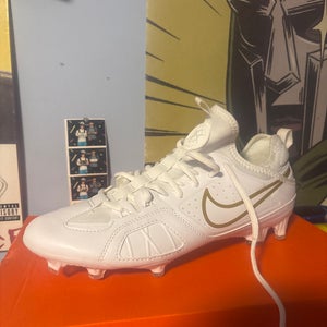 White Unisex Size M 10.0 (W 11.0) Adult Nike Huarache 9 Elite Low Mid Top Turf Cleats (New)