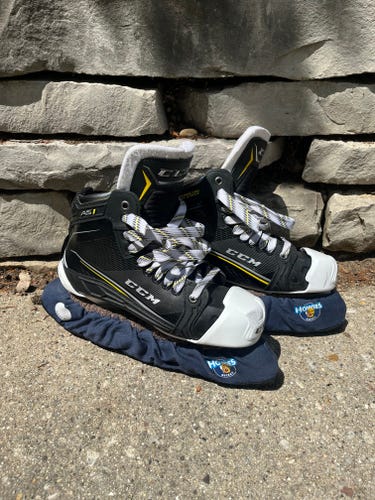 CCM Super Tacks AS1 Hockey Goalie Skates Regular Width 7 (Used)
