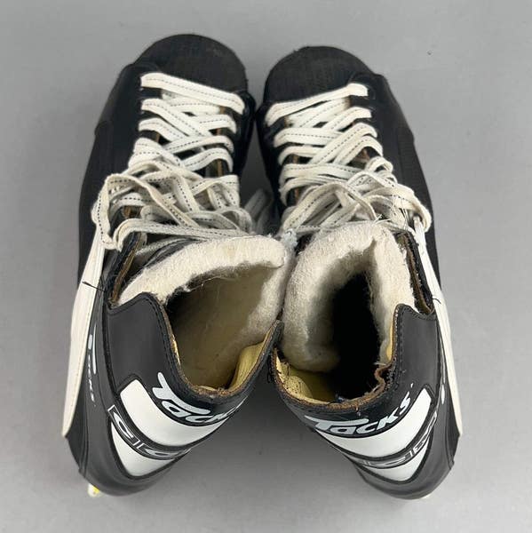 CCM Tacks 152 Size 11 Vintage Senior Hockey Skates  display picture 3